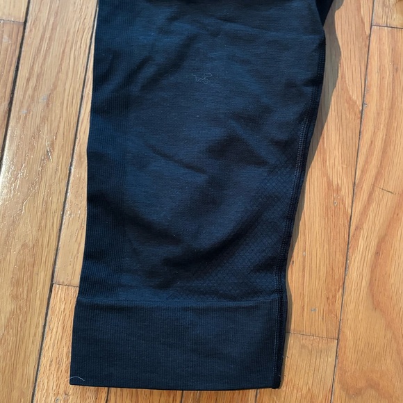 Cropped Lululemon Leggings - Picture 3 of 8